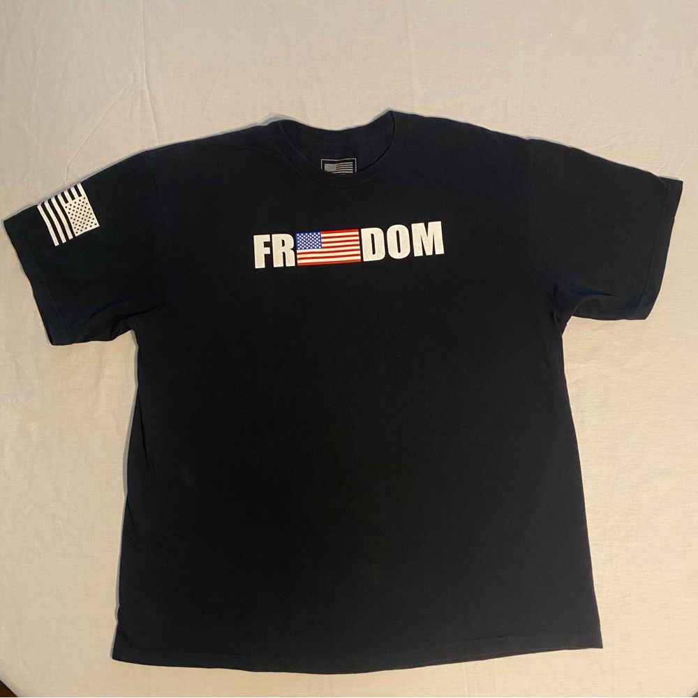 Men’s Freedom Black T-Shirt size XL